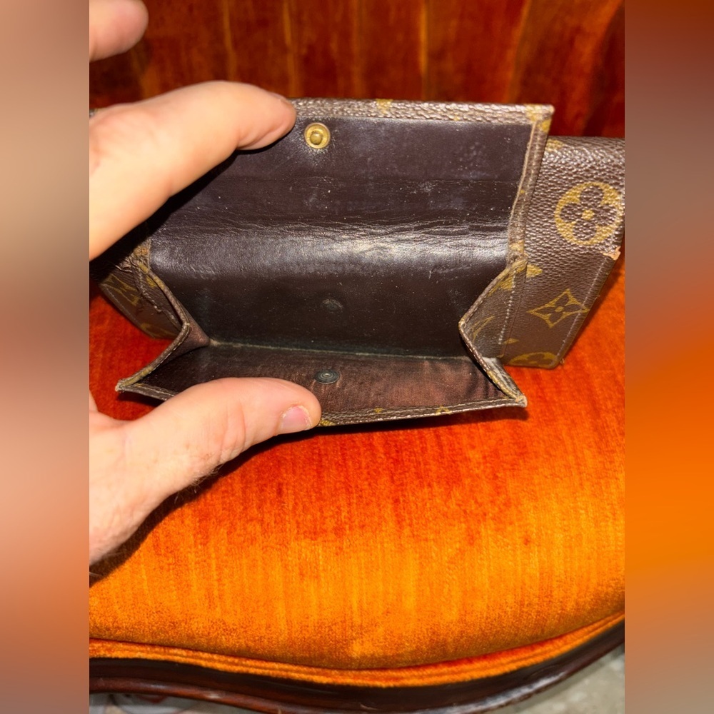 Louis Vuitton Black and Brown Wallet​​ - Picture 5 of 13